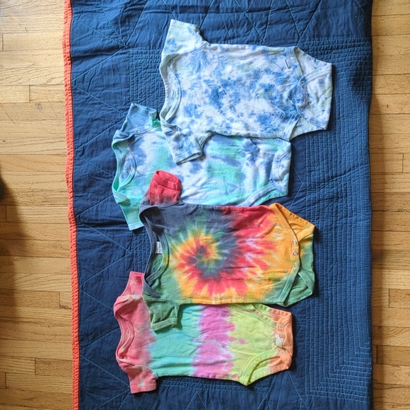 child of mine Other - 3-6mo bodysuits